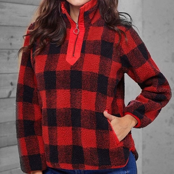 FEATURED SALE ITEM❣️PLAID Women’s winter fleece - Picture 4 of 7